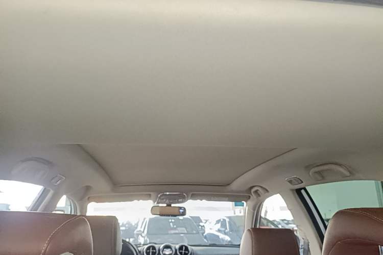 Used BYD Tang New Energy 2015 2.0T Four-Wheel-Drive Flagship Model Headliner