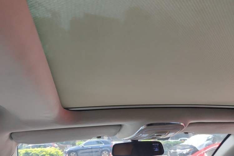 Used BYD Tang New Energy 2015 2.0T Four-Wheel-Drive Flagship Model Headliner