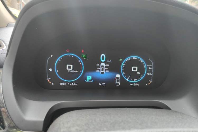 Used BYD Tang New Energy 2015 2.0T Four-Wheel-Drive Flagship Model Instrument Cluster