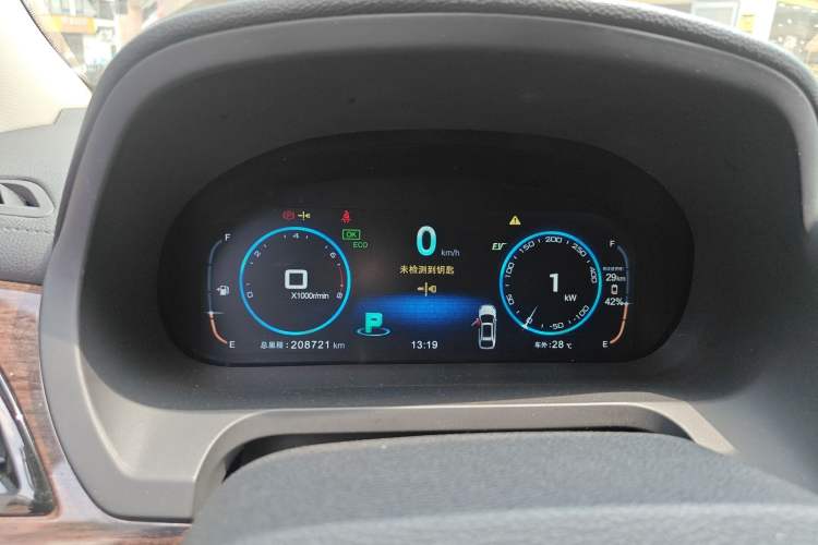 Used BYD Tang New Energy 2015 2.0T Four-Wheel-Drive Flagship Model Instrument Cluster