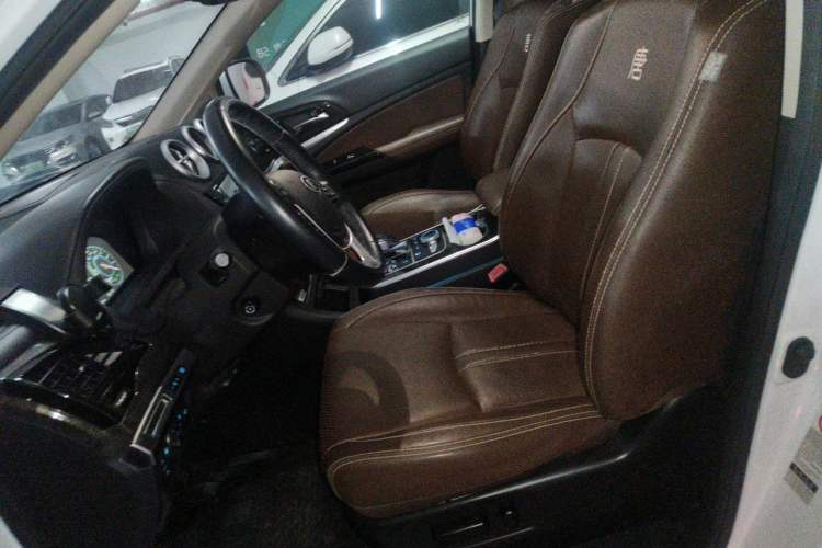 Used BYD Tang New Energy 2015 2.0T Four-Wheel-Drive Flagship Model Left Front Seat