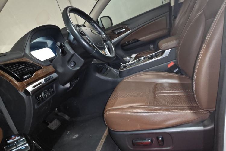 Used BYD Tang New Energy 2015 2.0T Four-Wheel-Drive Flagship Model Left Front Seat