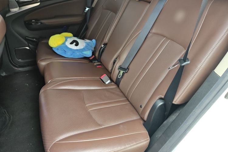 Used BYD Tang New Energy 2015 2.0T Four-Wheel-Drive Flagship Model Left Rear Seat