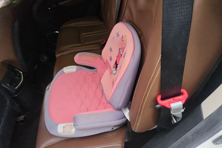 Used BYD Tang New Energy 2015 2.0T Four-Wheel-Drive Flagship Model Left Rear Seat