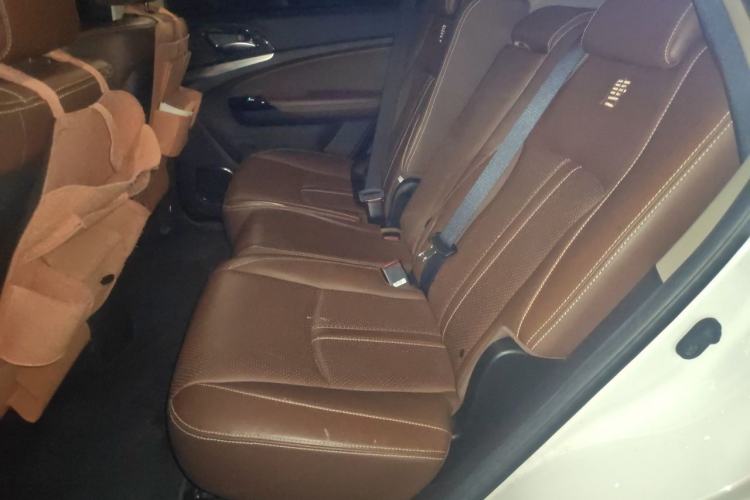 Used BYD Tang New Energy 2015 2.0T Four-Wheel-Drive Flagship Model Left Rear Seat