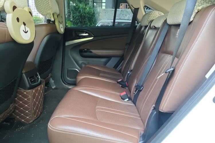 Used BYD Tang New Energy 2015 2.0T Four-Wheel-Drive Flagship Model Left Rear Seat