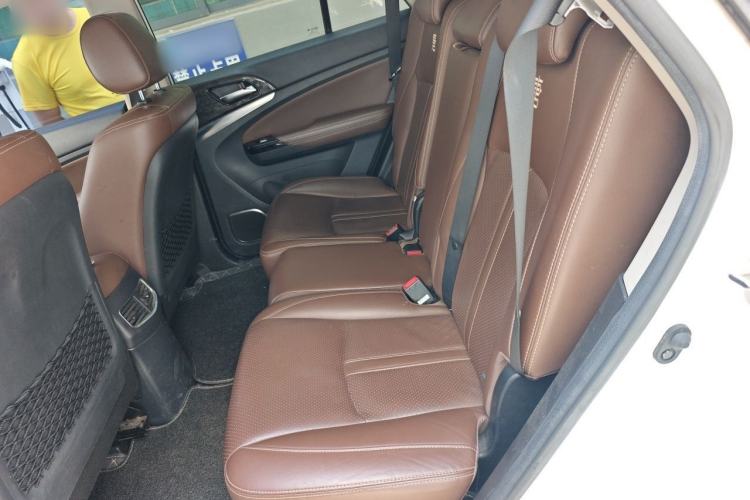 Used BYD Tang New Energy 2015 2.0T Four-Wheel-Drive Flagship Model Left Rear Seat
