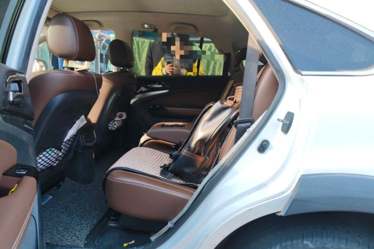 Used BYD Tang New Energy 2015 2.0T Four-Wheel-Drive Flagship Model Left Rear Seat