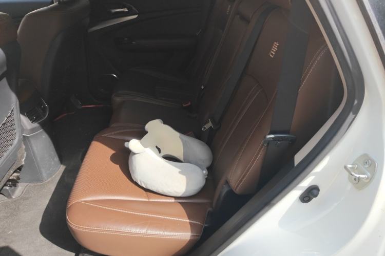 Used BYD Tang New Energy 2015 2.0T Four-Wheel-Drive Flagship Model Left Rear Seat