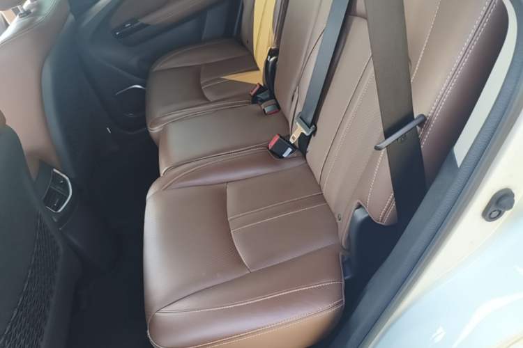 Used BYD Tang New Energy 2015 2.0T Four-Wheel-Drive Flagship Model Left Rear Seat