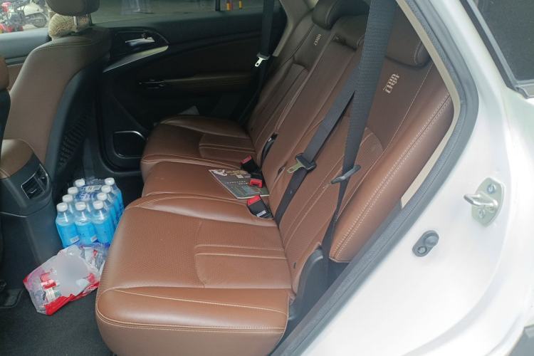 Used BYD Tang New Energy 2015 2.0T Four-Wheel-Drive Flagship Model Left Rear Seat