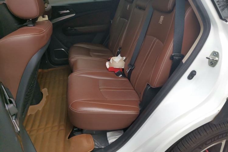 Used BYD Tang New Energy 2015 2.0T Four-Wheel-Drive Flagship Model Left Rear Seat