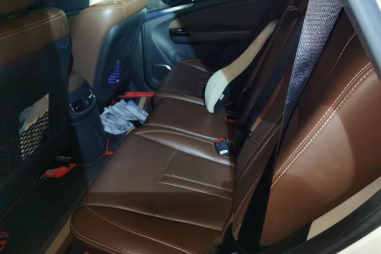 Used BYD Tang New Energy 2015 2.0T Four-Wheel-Drive Flagship Model Left Rear Seat