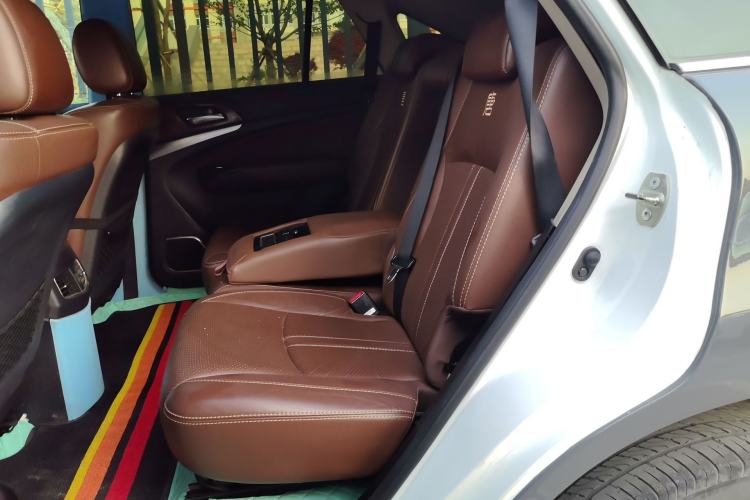 Used BYD Tang New Energy 2015 2.0T Four-Wheel-Drive Flagship Model Left Rear Seat