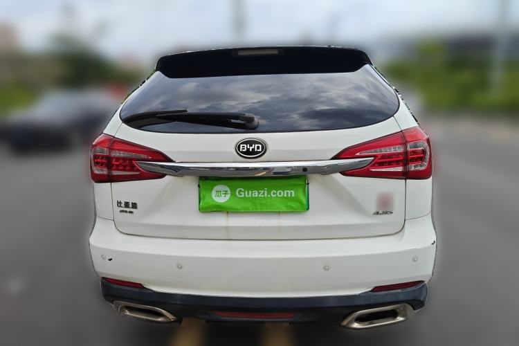 Used BYD Tang New Energy 2015 2.0T Four-Wheel-Drive Flagship Model Rear