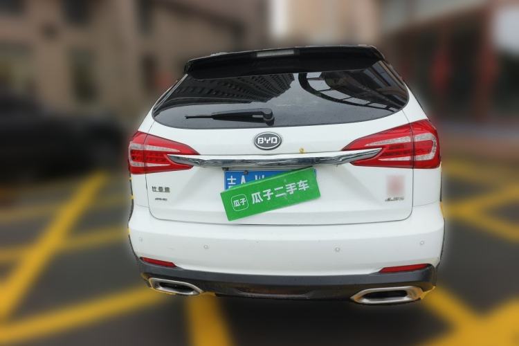 Used BYD Tang New Energy 2015 2.0T Four-Wheel-Drive Flagship Model Rear