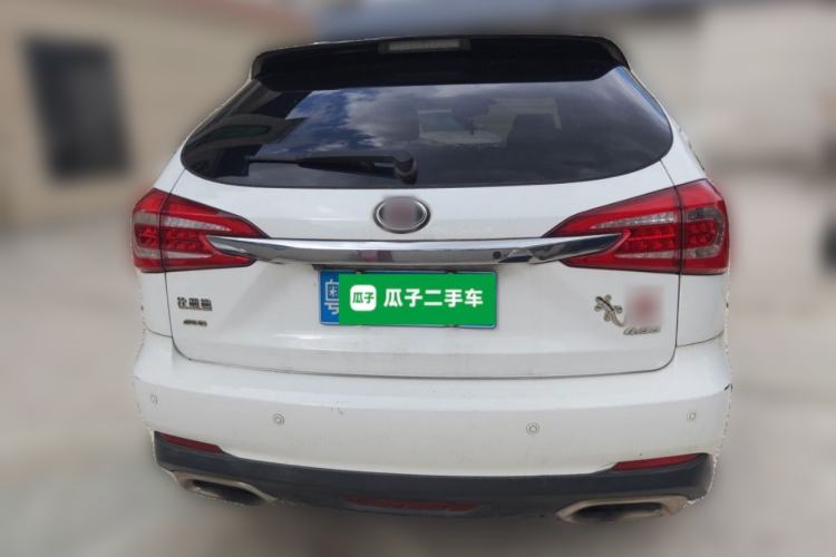 Used BYD Tang New Energy 2015 2.0T Four-Wheel-Drive Flagship Model Rear