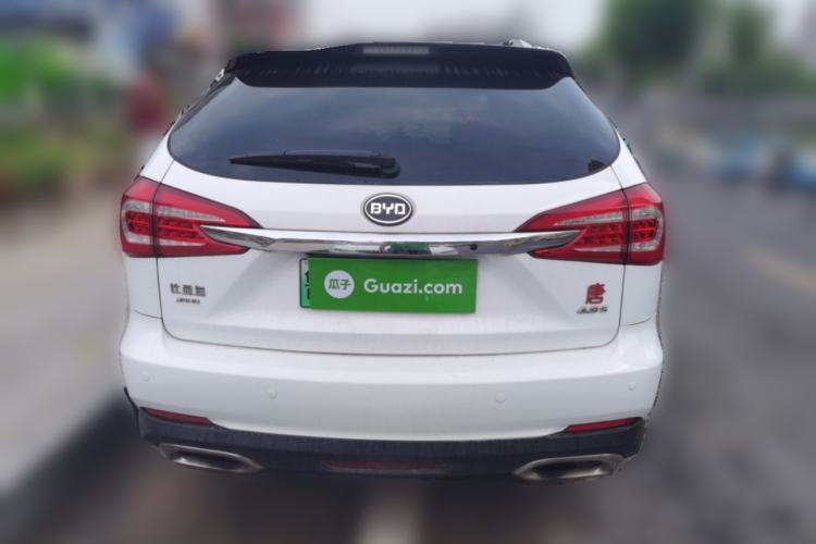 Used BYD Tang New Energy 2015 2.0T Four-Wheel-Drive Flagship Model Rear