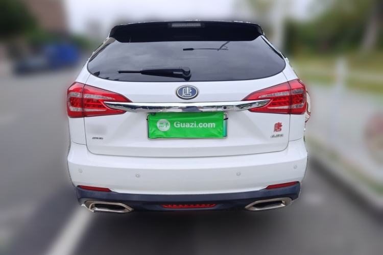Used BYD Tang New Energy 2015 2.0T Four-Wheel-Drive Flagship Model Rear
