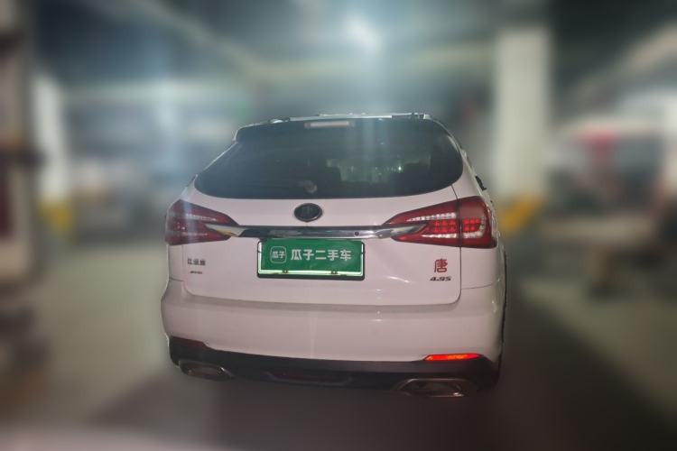 Used BYD Tang New Energy 2015 2.0T Four-Wheel-Drive Flagship Model Rear