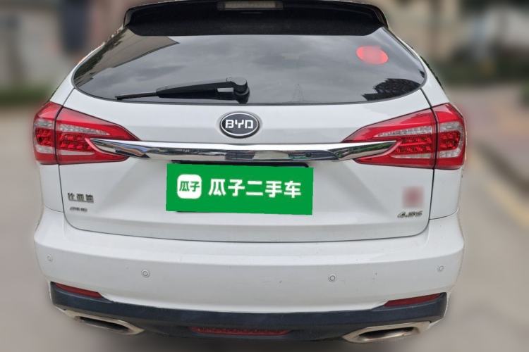 Used BYD Tang New Energy 2015 2.0T Four-Wheel-Drive Flagship Model Rear