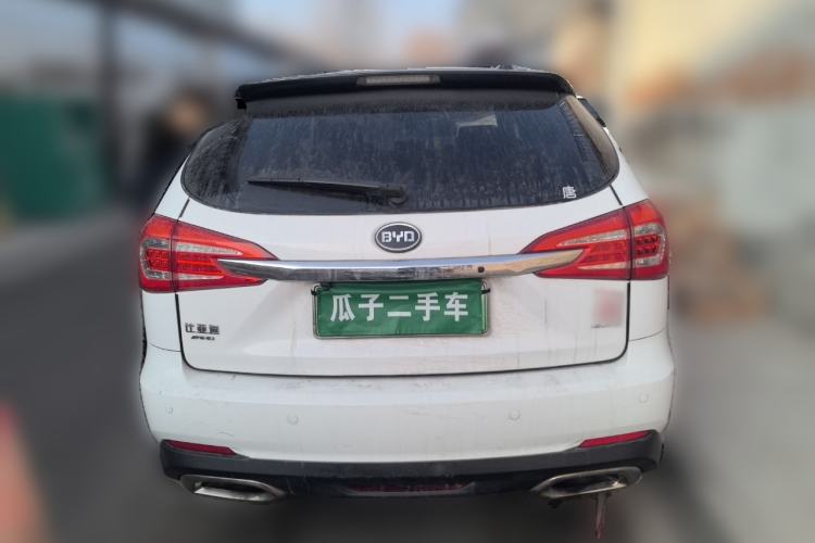Used BYD Tang New Energy 2015 2.0T Four-Wheel-Drive Flagship Model Rear