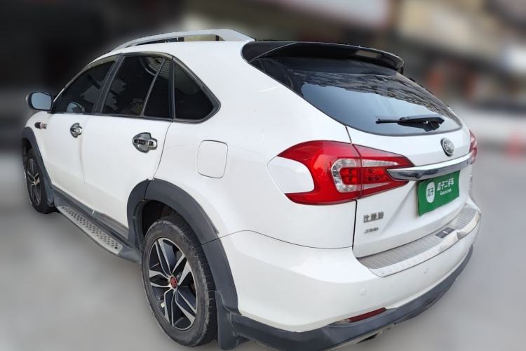 Used BYD Tang New Energy 2015 2.0T Four-Wheel-Drive Flagship Model Rear Left 45 Deg