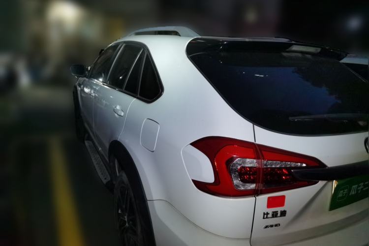 Used BYD Tang New Energy 2015 2.0T Four-Wheel-Drive Flagship Model Rear Left 45 Deg