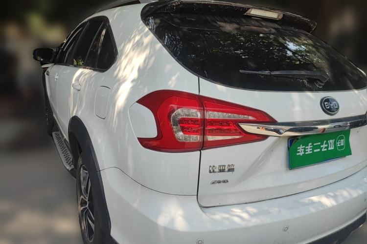 Used BYD Tang New Energy 2015 2.0T Four-Wheel-Drive Flagship Model Rear Left 45 Deg