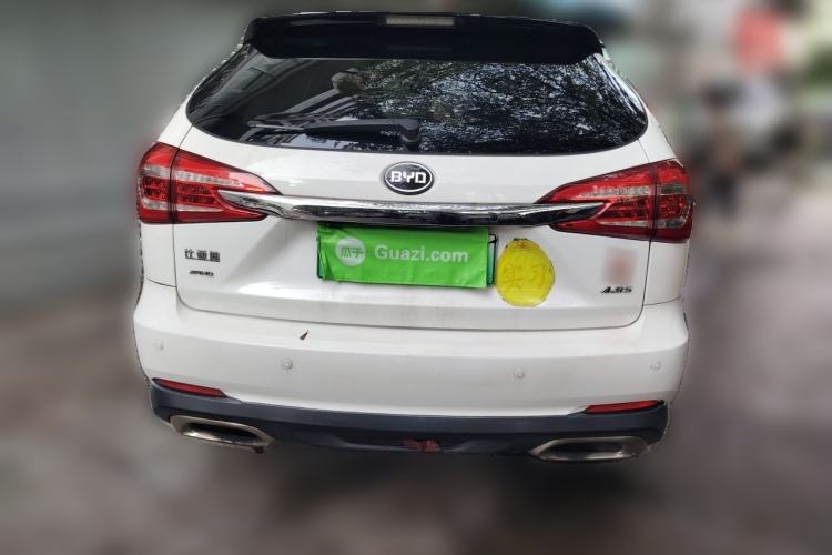 Used BYD Tang New Energy 2015 2.0T Four-Wheel-Drive Flagship Model Rear