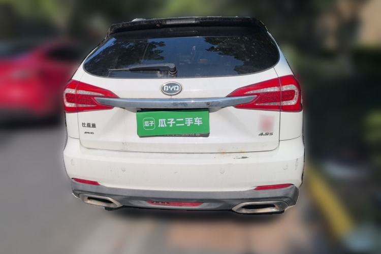 Used BYD Tang New Energy 2015 2.0T Four-Wheel-Drive Flagship Model Rear