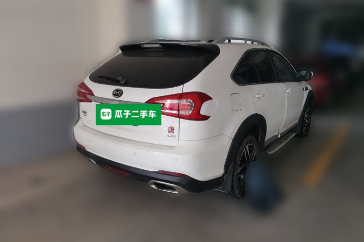 Used BYD Tang New Energy 2015 2.0T Four-Wheel-Drive Flagship Model Rear Right 45 Deg