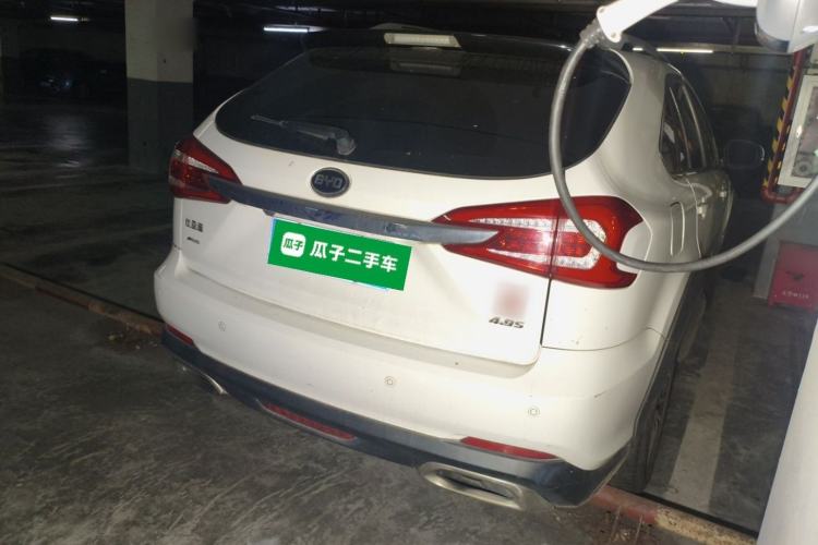 Used BYD Tang New Energy 2015 2.0T Four-Wheel-Drive Flagship Model Rear Right 45 Deg
