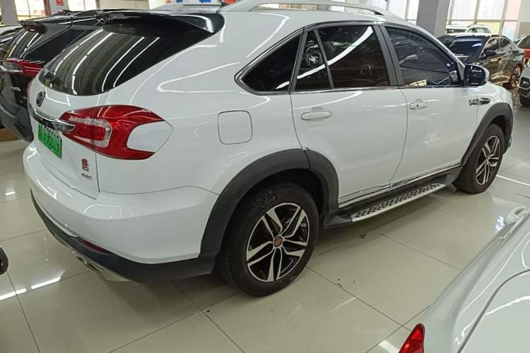 Used BYD Tang New Energy 2015 2.0T Four-Wheel-Drive Flagship Model Rear Right 45 Deg