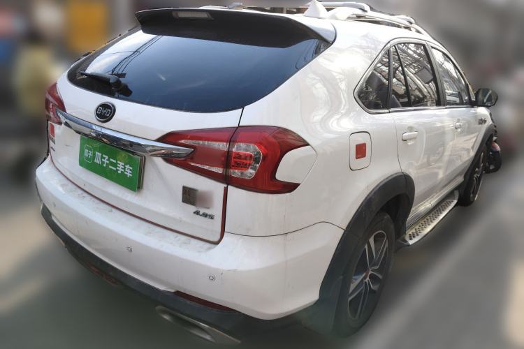 Used BYD Tang New Energy 2015 2.0T Four-Wheel-Drive Flagship Model Rear Right 45 Deg
