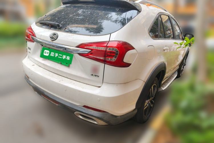 Used BYD Tang New Energy 2015 2.0T Four-Wheel-Drive Flagship Model Rear Right 45 Deg