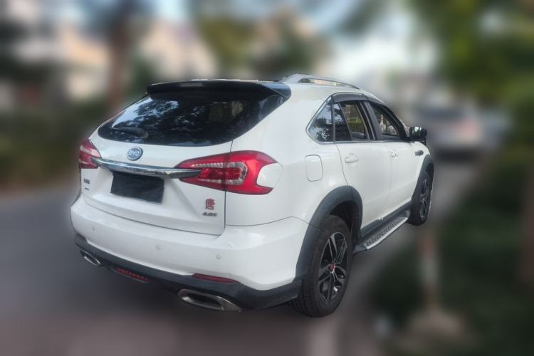 Used BYD Tang New Energy 2015 2.0T Four-Wheel-Drive Flagship Model Rear Right 45 Deg