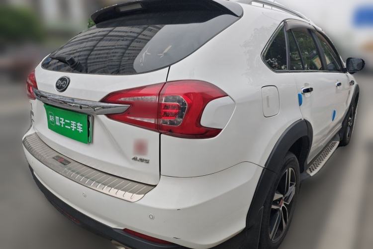 Used BYD Tang New Energy 2015 2.0T Four-Wheel-Drive Flagship Model Rear Right 45 Deg