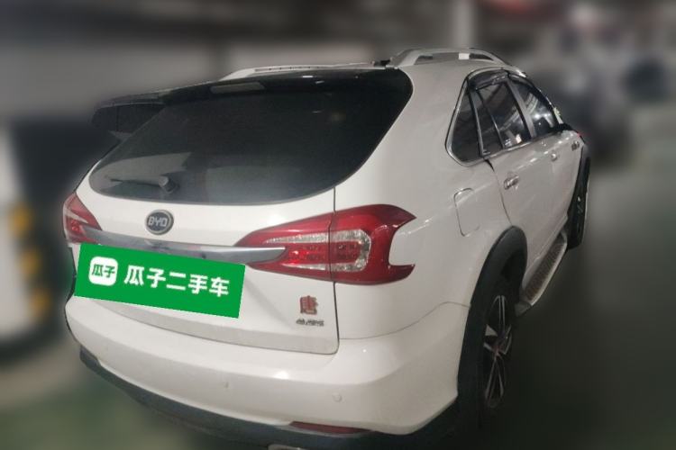 Used BYD Tang New Energy 2015 2.0T Four-Wheel-Drive Flagship Model Rear Right 45 Deg