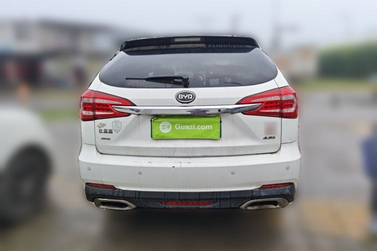 Used BYD Tang New Energy 2015 2.0T Four-Wheel-Drive Flagship Model Rear