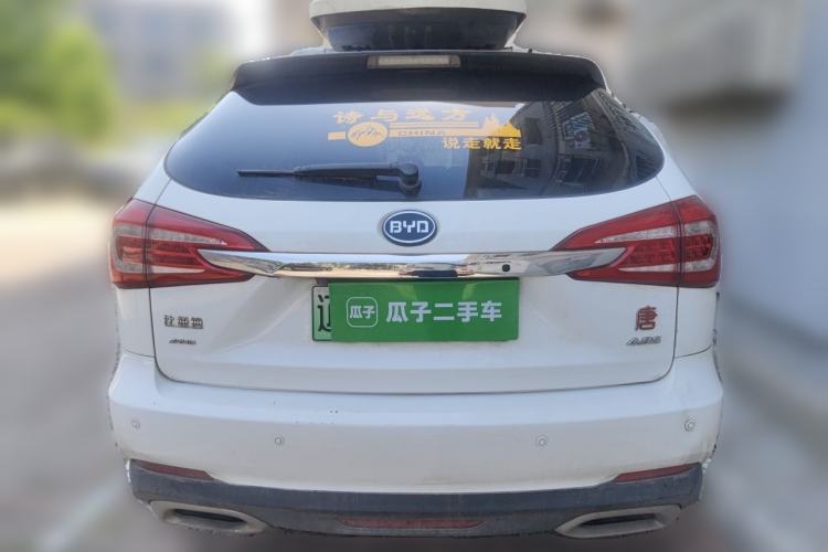 Used BYD Tang New Energy 2015 2.0T Four-Wheel-Drive Flagship Model Rear