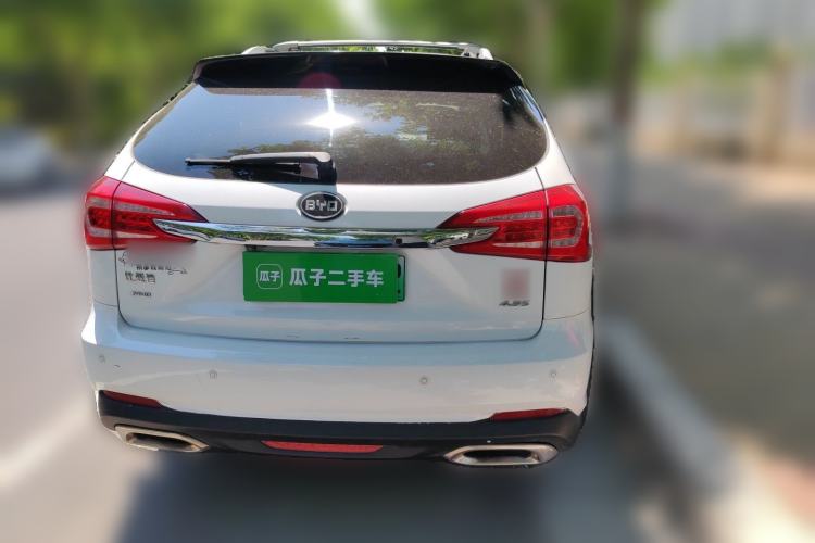 Used BYD Tang New Energy 2015 2.0T Four-Wheel-Drive Flagship Model Rear