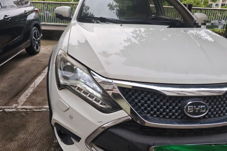 Used BYD Tang New Energy 2015 2.0T Four-Wheel-Drive Flagship Model Right Front Headlight