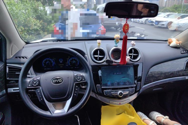 Used BYD Tang New Energy 2015 2.0T Four-Wheel-Drive Flagship Model Steering Wheel