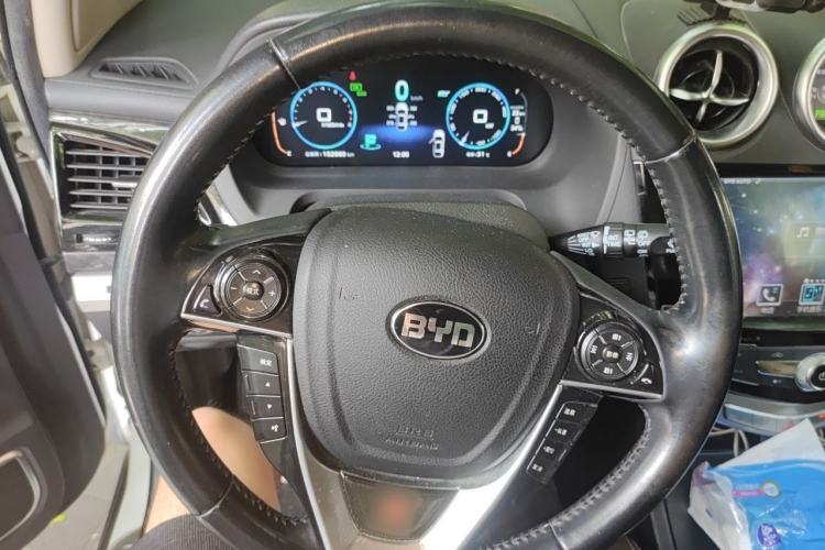Used BYD Tang New Energy 2015 2.0T Four-Wheel-Drive Flagship Model Steering Wheel