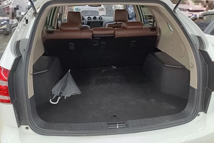 Used BYD Tang New Energy 2015 2.0T Four-Wheel-Drive Flagship Model Trunk