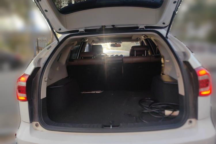 Used BYD Tang New Energy 2015 2.0T Four-Wheel-Drive Flagship Model Trunk