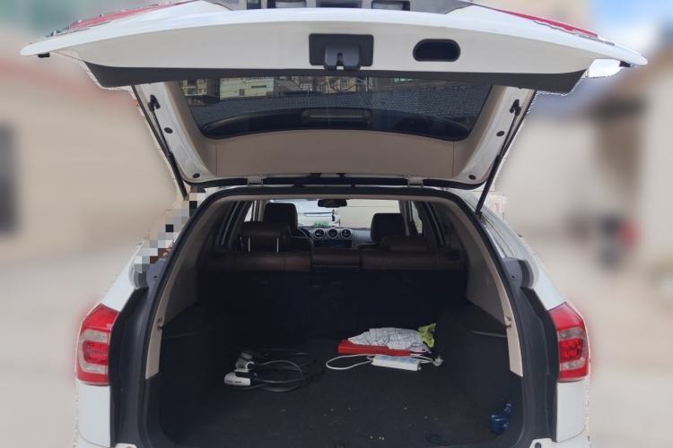 Used BYD Tang New Energy 2015 2.0T Four-Wheel-Drive Flagship Model Trunk