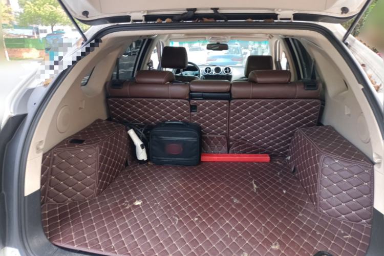 Used BYD Tang New Energy 2015 2.0T Four-Wheel-Drive Flagship Model Trunk