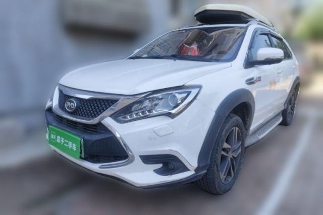 Used BYD Tang New Energy 2015 2.0T Four-Wheel-Drive Flagship Model